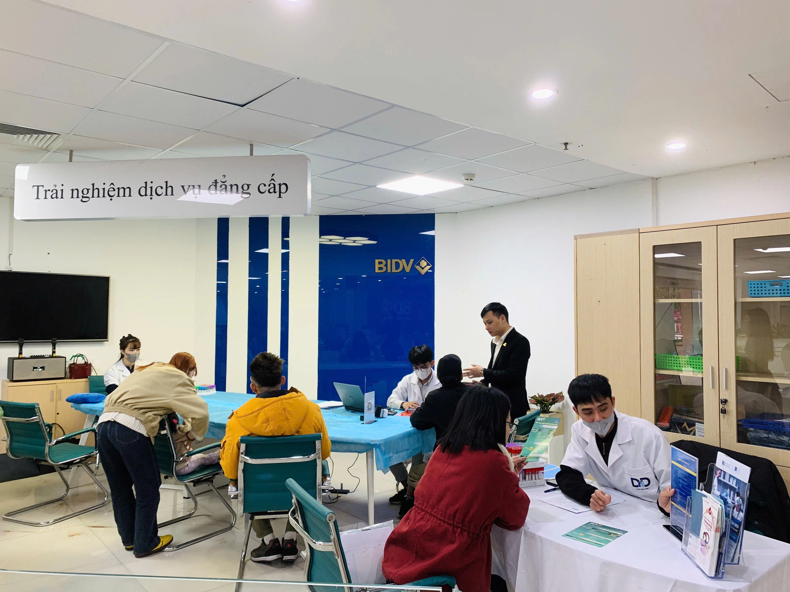Khám sức khỏe cho doanh nghiệp