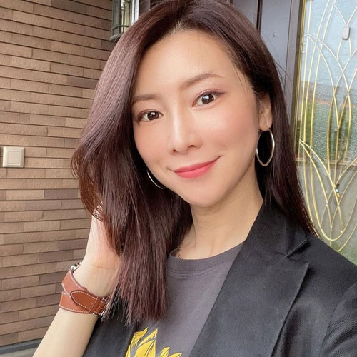 Chị Minh Huyền